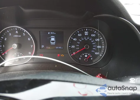 2021 Kia Forte Lxs z USA, uszkodzony, nr VIN 3KPF24AD9ME358868